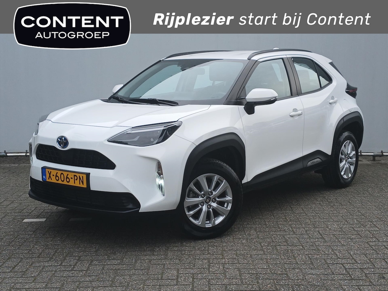 Toyota Yaris Cross - 1.5 VVT-I Hybrid 116pk CVT Active / NIEUW BINNEN / Trekhaak / Unieke kilometers! - AutoWereld.nl