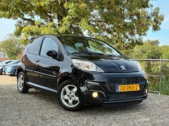 Peugeot 107 - 1.0 Black & Silver | Airco + Half leder nu € 4.450,