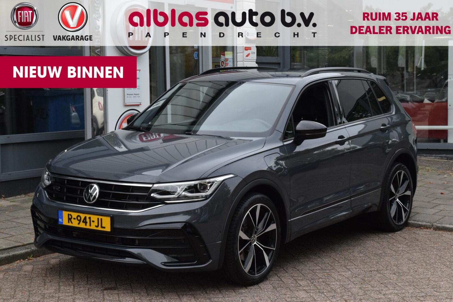 Volkswagen Tiguan - 1.4 TSI eHybrid 245pk R-Line|20"|BlackStyle|Trekhk - AutoWereld.nl