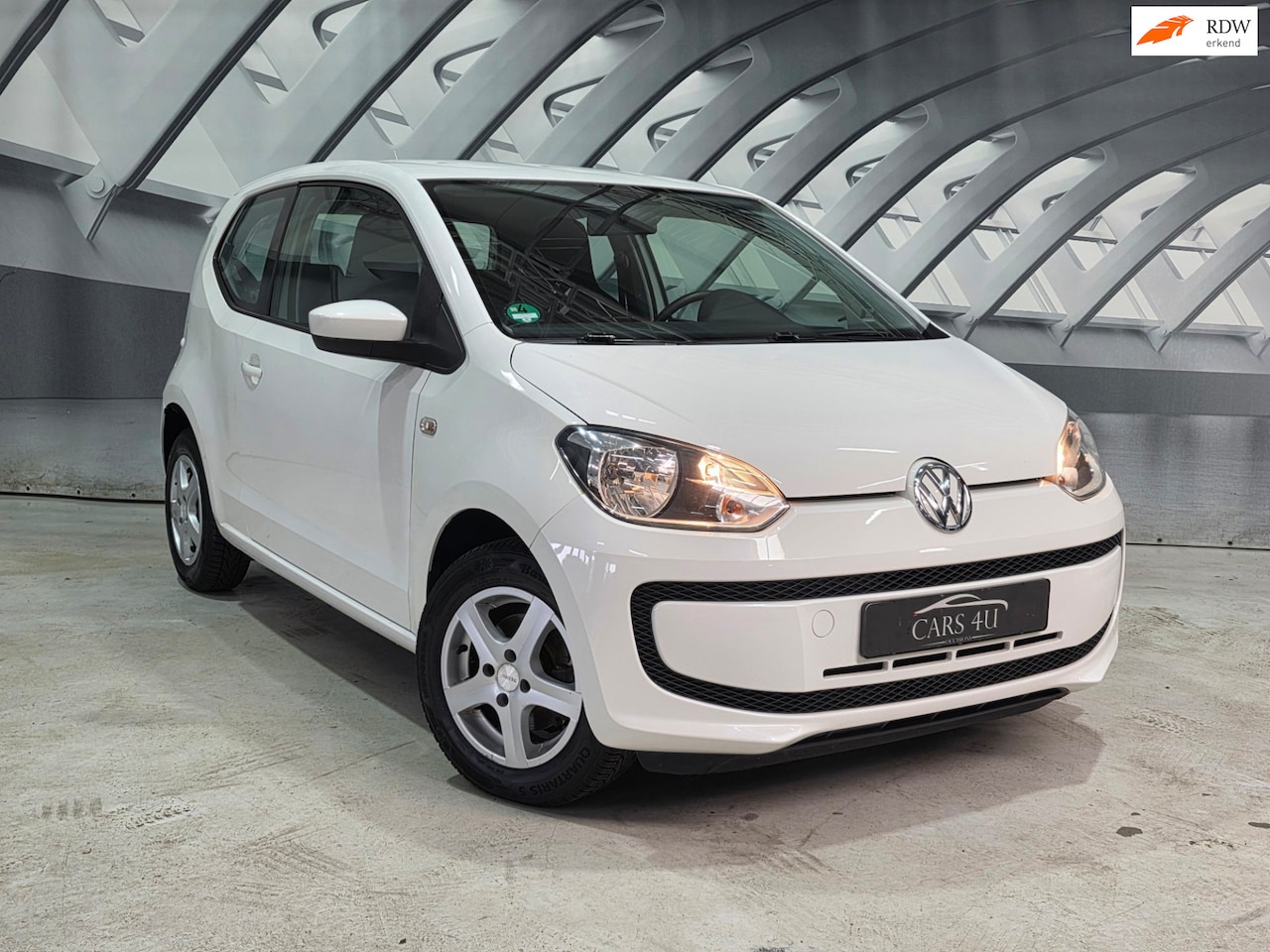Volkswagen Up! - 1.0 take up! airco alu wielen - AutoWereld.nl