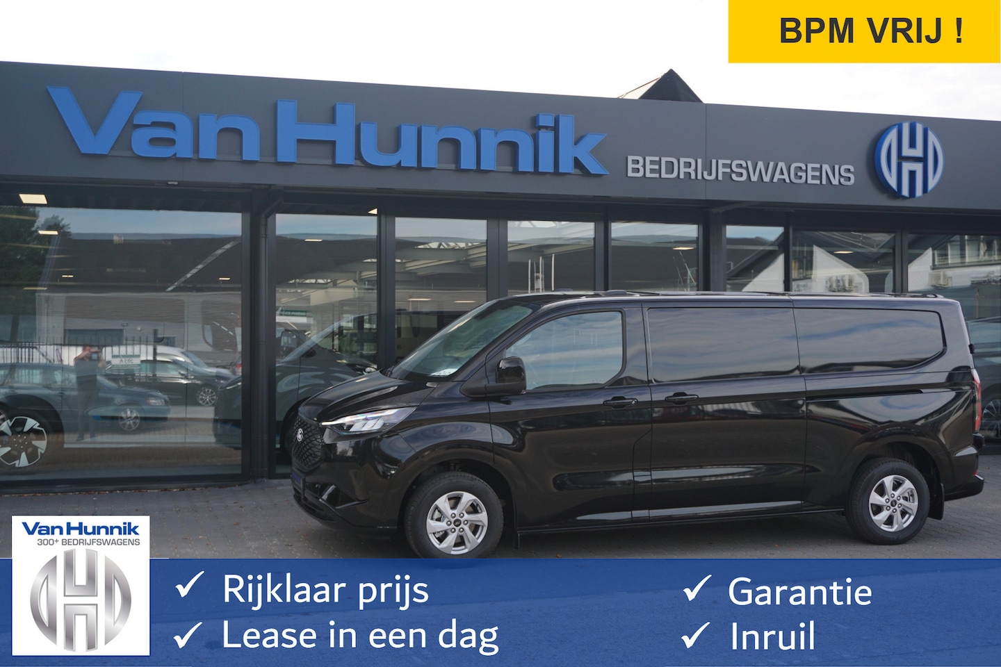 Ford Transit Custom - e-Transit 320L 218PK 71KWH Limited Elektrisch AUT BPM VRIJ!! Apple CP/Android A, LED, Trek - AutoWereld.nl