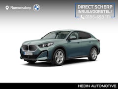 BMW iX2 - eDrive20 | Trekhaak | Stoelverw. | Camera | Park ass