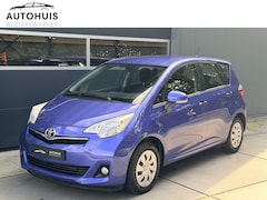 Toyota Verso S - 1.3 VVT-i 100pk H6 Comfort Plus Camera Trekhaak Airco All-Season banden