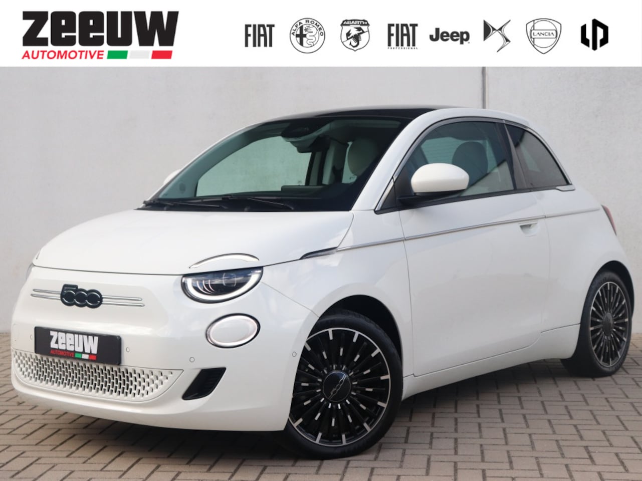 Fiat 500e - 3+1 La Prima 42 kWh | Pano | Winter | JBL | 17" - AutoWereld.nl