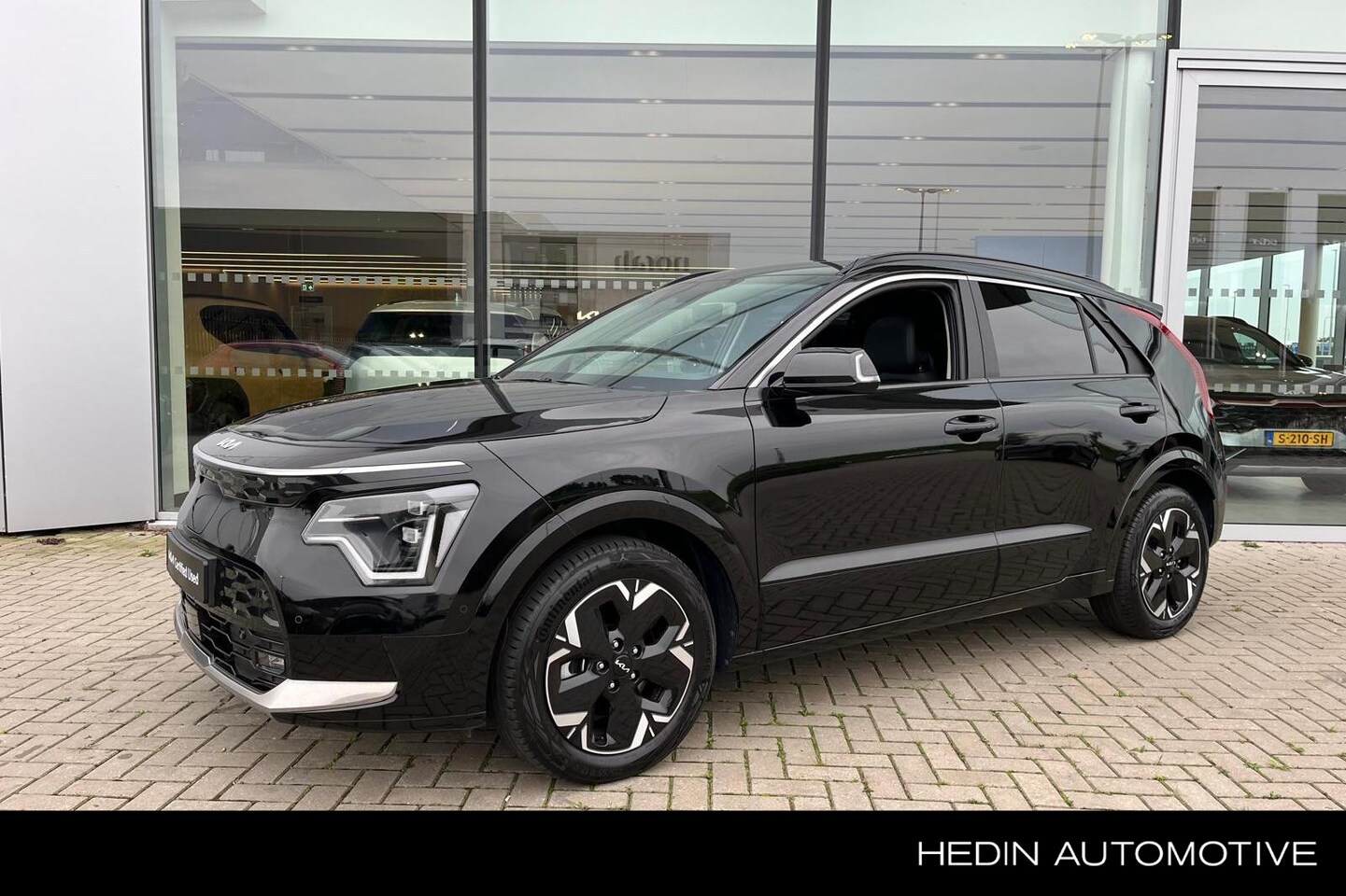 Kia Niro EV - ExecutiveLine 64.8 kWh | LED | Harman Kardon | Schuifdak | Leder | Stoelverwarming + venti - AutoWereld.nl