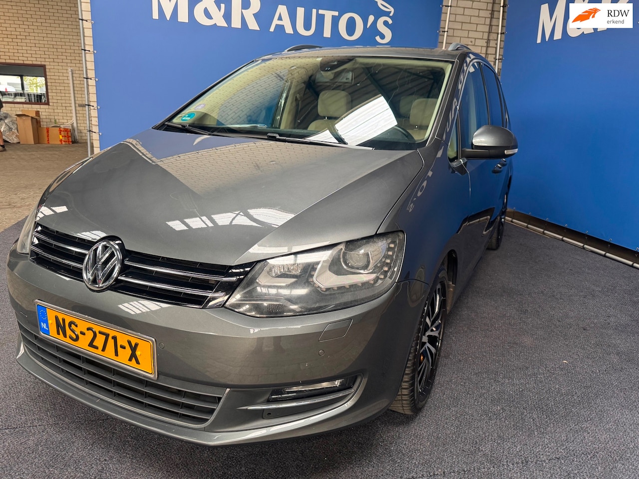 Volkswagen Sharan - 1.4 TSI Highline 7p. Full Option Automaat Nieuwe APK Pano - AutoWereld.nl