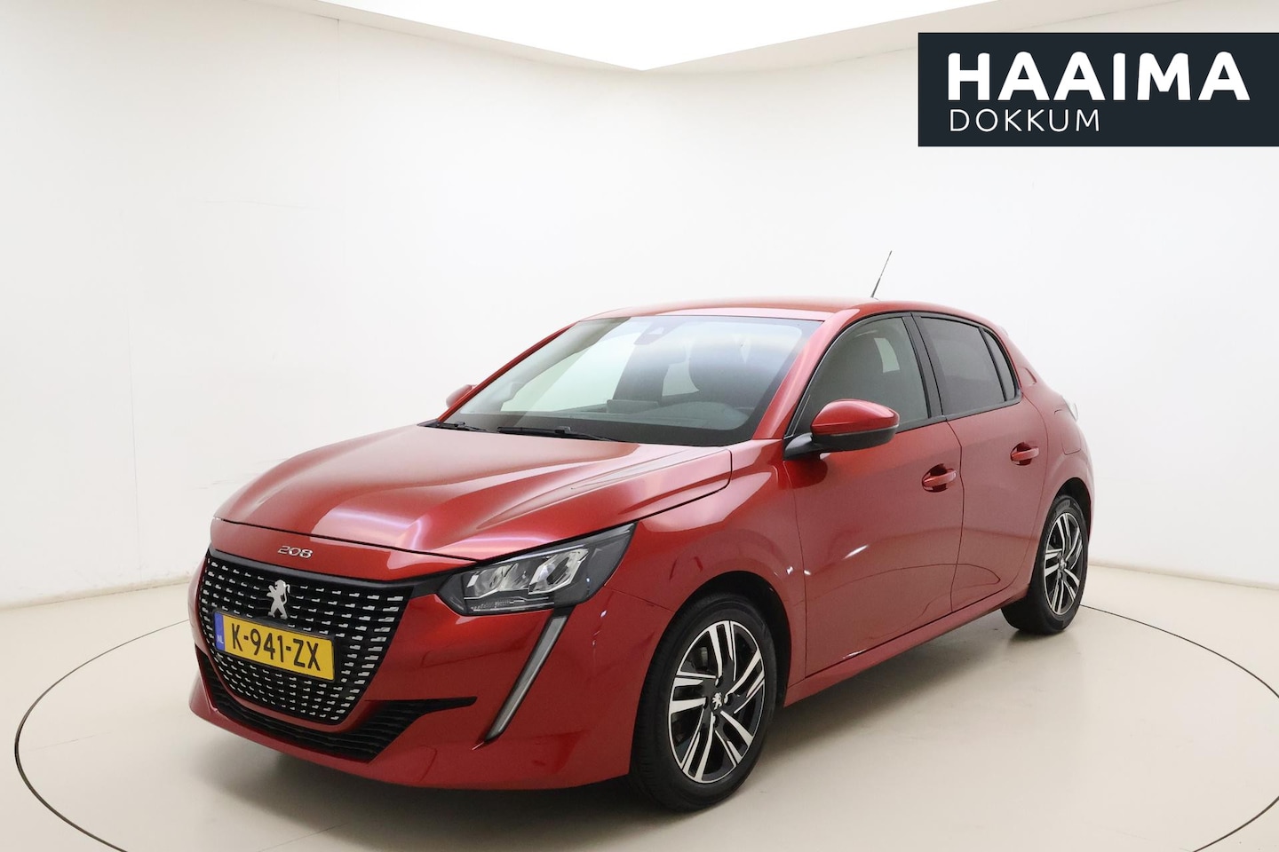 Peugeot 208 - 1.2 PureTech Allure | Apple carplay/Android auto | Climate control | Cruise control | Keyl - AutoWereld.nl