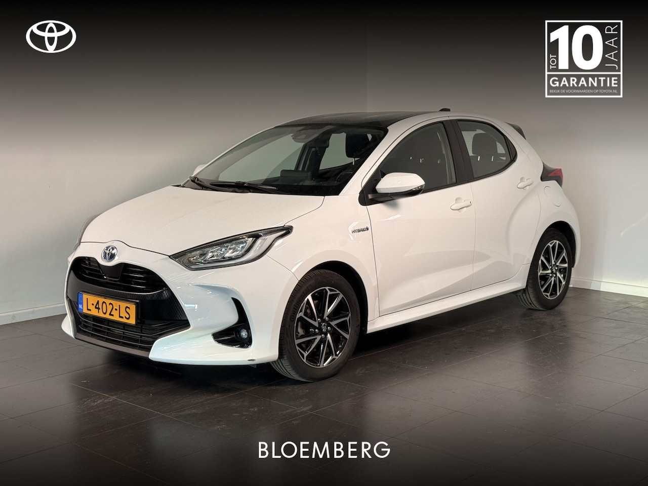 Toyota Yaris - 1.5 Hybrid Dynamic | Zwart dak | Apple CarPlay | - AutoWereld.nl