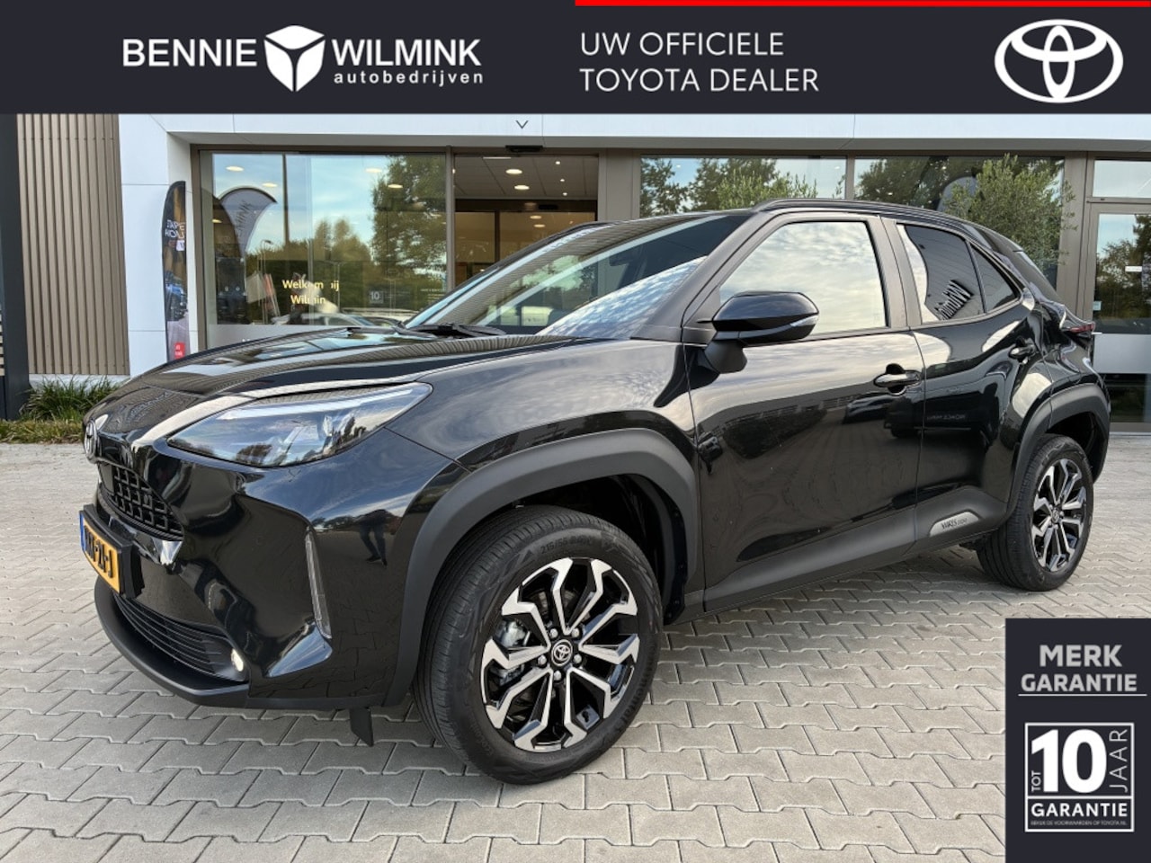 Toyota Yaris Cross - 1.5 Hybr 115 Dynamic | stuur/stoelverwarm. | pdc v/a | - AutoWereld.nl