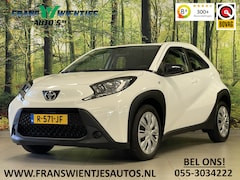Toyota Aygo X - 1.0 VVT-i MT Play | Adaptieve Cruise Control | Achteruitrijcamera | Bluetooth | Airconditi