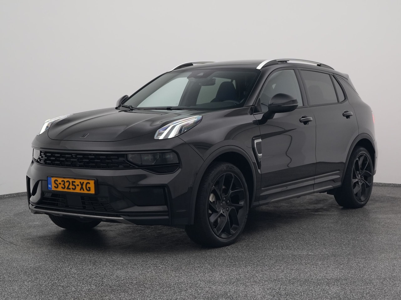 Lynk & Co 01 - 1.5 Plug-in Hybrid | 360° | BLACK | ZWARTE HEMEL | NLD AUTO - AutoWereld.nl