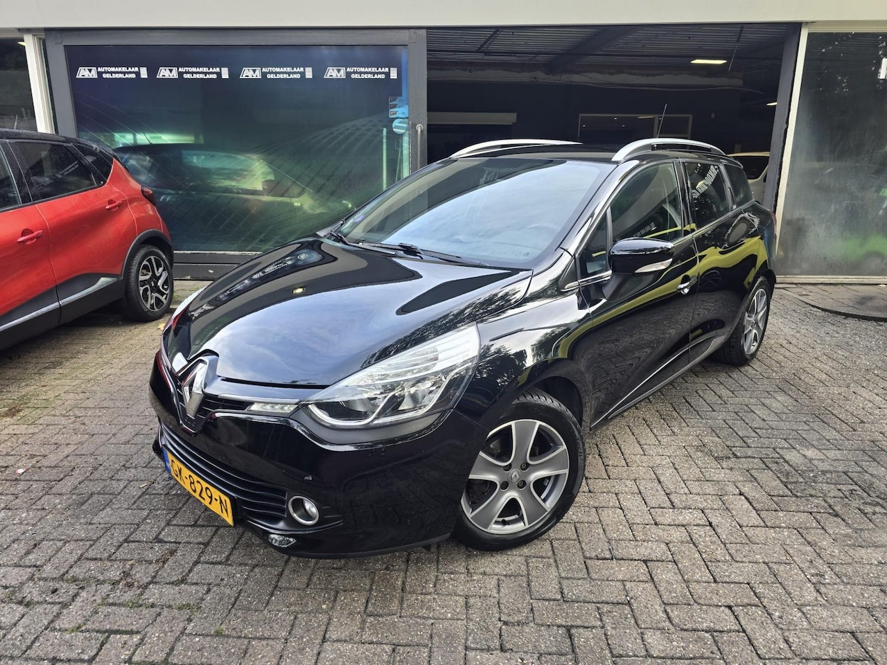 Renault Clio Estate - 0.9 TCe Night&Day | 2E EIGENAAR |3/6 OF 12MND GARANTIE | NAVI | AIRCO | CRUISE | LMV | NW - AutoWereld.nl