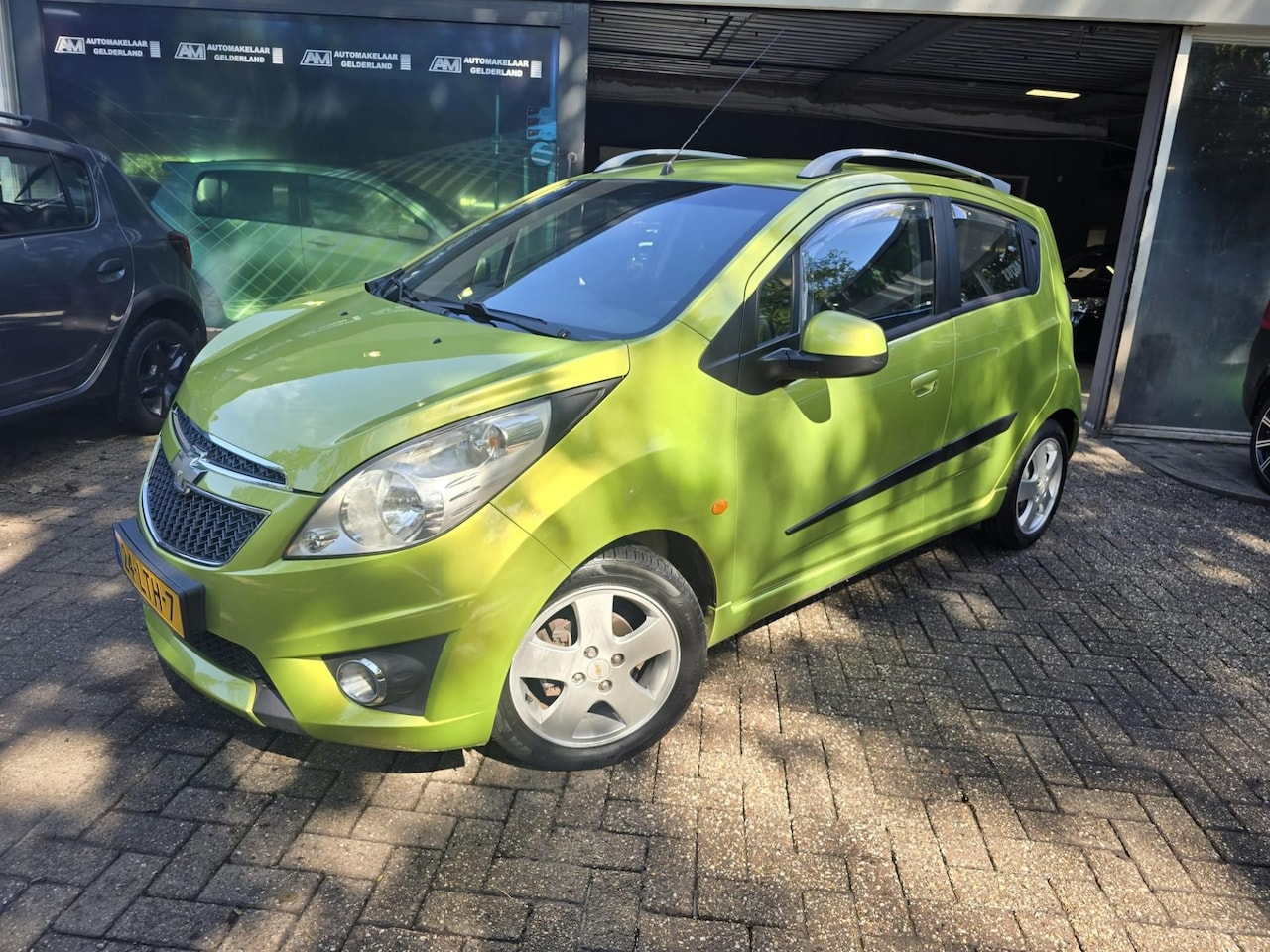 Chevrolet Spark - 1.2 16V LT | 2E EIGENAAR |3/6 OF 12MND GARANTIE | CAMERA | AIRCO | LMV | NW APK | - AutoWereld.nl