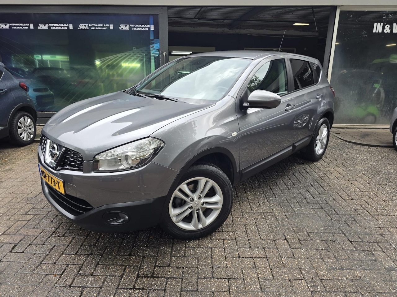Nissan Qashqai - 2.0 Acenta | 2E EIGENAAR | 3/6 OF 12MND GARANTIE | CAMERA | TREKHAAK | - AutoWereld.nl