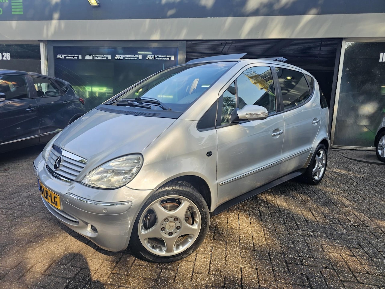 Mercedes-Benz A-klasse - 190 Elegance Lang | 3/6 OF 12 MND GARANTIE | AUTOMAAT | AIRCO | PANO DAK | CRUISE | - AutoWereld.nl