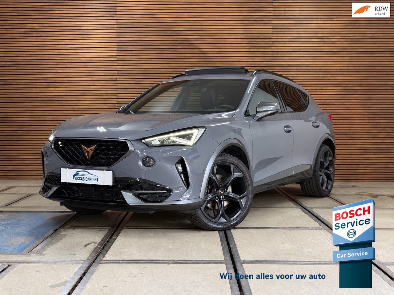 CUPRA Formentor - 1.5 TSI Business Exclusive Paint | Pano | Winterpakket | Cruise adaptief | 19 Inch | Matri - AutoWereld.nl