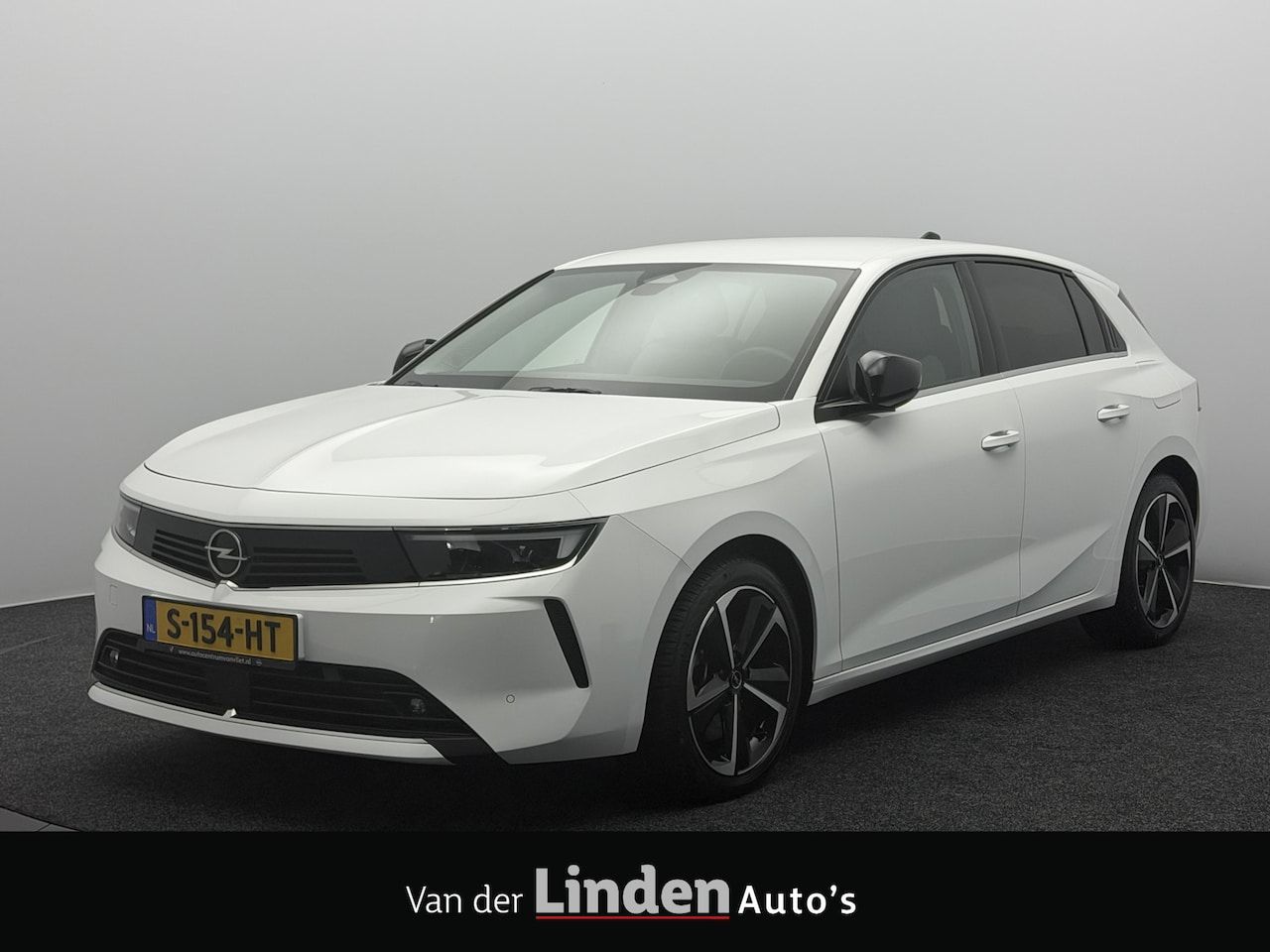 Opel Astra - 1.6 Plug-In Hybrid Level 3 | Carplay NAVI | Afneembare Trekhaak | Camera - AutoWereld.nl