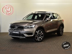 Volvo XC40 - 1.5 T4 Recharge Inscription PANO|CLIMATE CONTROL|STOELVERWARMING|CAMERA|CARPLAY|LEER