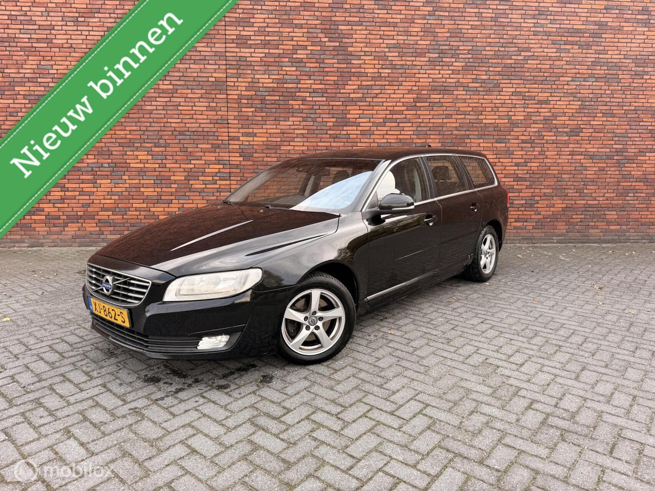 Volvo V70 - 2.0 T5 Summum LPG Automaat Leer - AutoWereld.nl