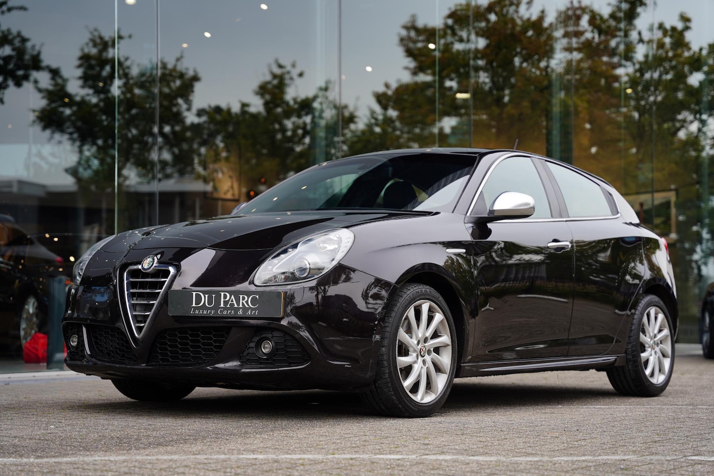Alfa Romeo Giulietta - 1.4 T Distinctive / NL - AUTO / DEALER ONDERHOUDEN / SPORTLEDER - AutoWereld.nl
