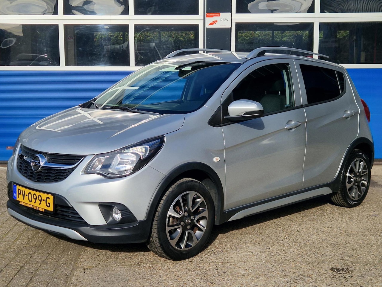 Opel Karl - 1.0 Rocks Online Edition / Carplay / Parkeersensor / Cruise control / Airco / Bluetooth / - AutoWereld.nl