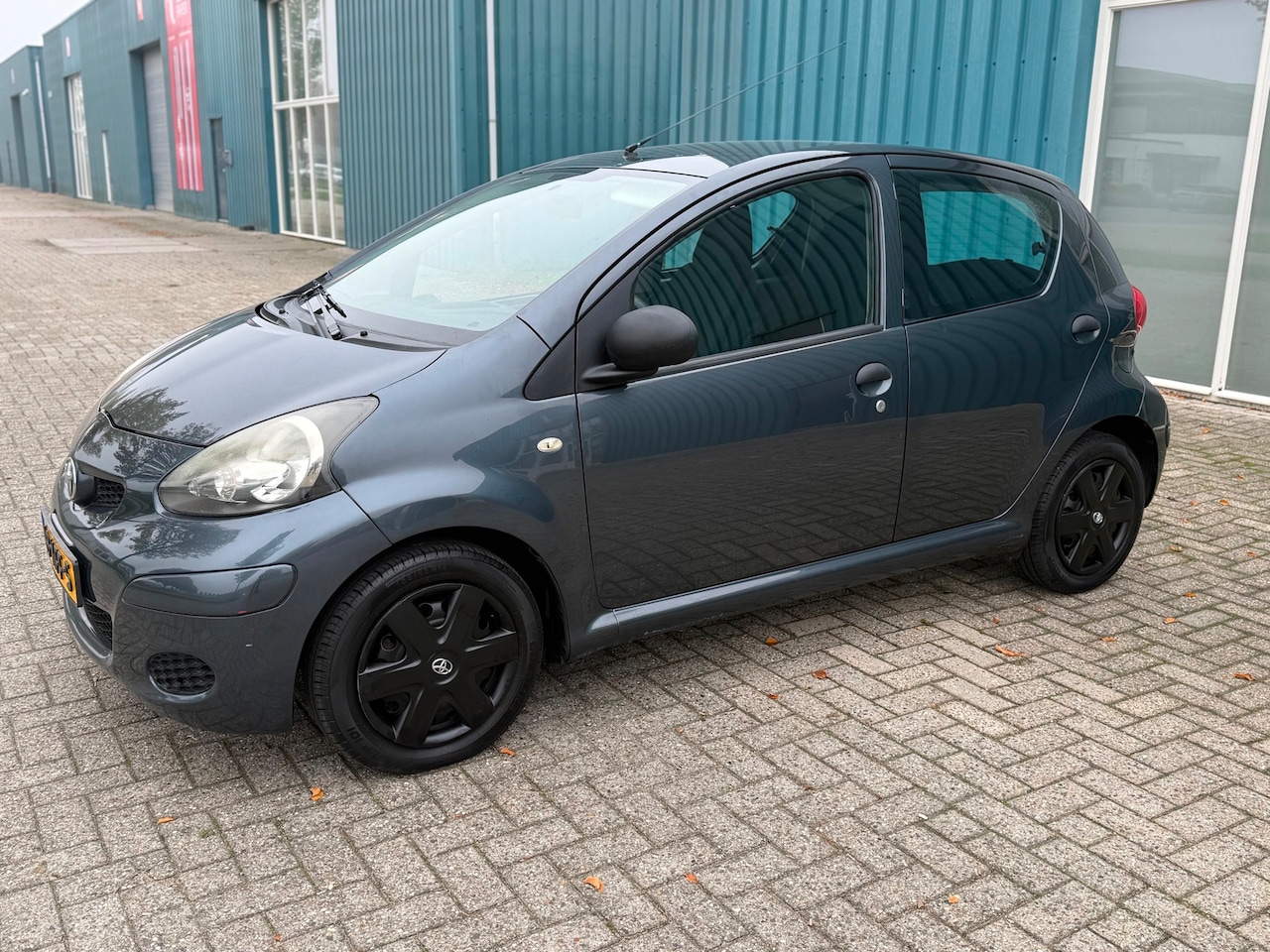Toyota Aygo - 1.0-12V - AutoWereld.nl