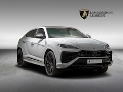 Lamborghini Urus - SE | Carbon roof | B&O | Akrapovič