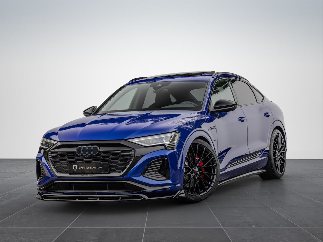 Audi Q8 Sportback e-tron - 55 Quattro 115kwh 408pk S-stoelen Pano B&O Trekhaak - AutoWereld.nl