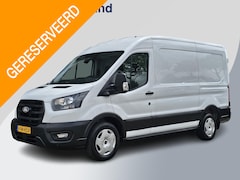 Ford Transit - 310 2.0 TDCI L2H2 Trend Achteruitrijcamera | Betimmerde Laadruimte | Trekhaak | Airco | Na
