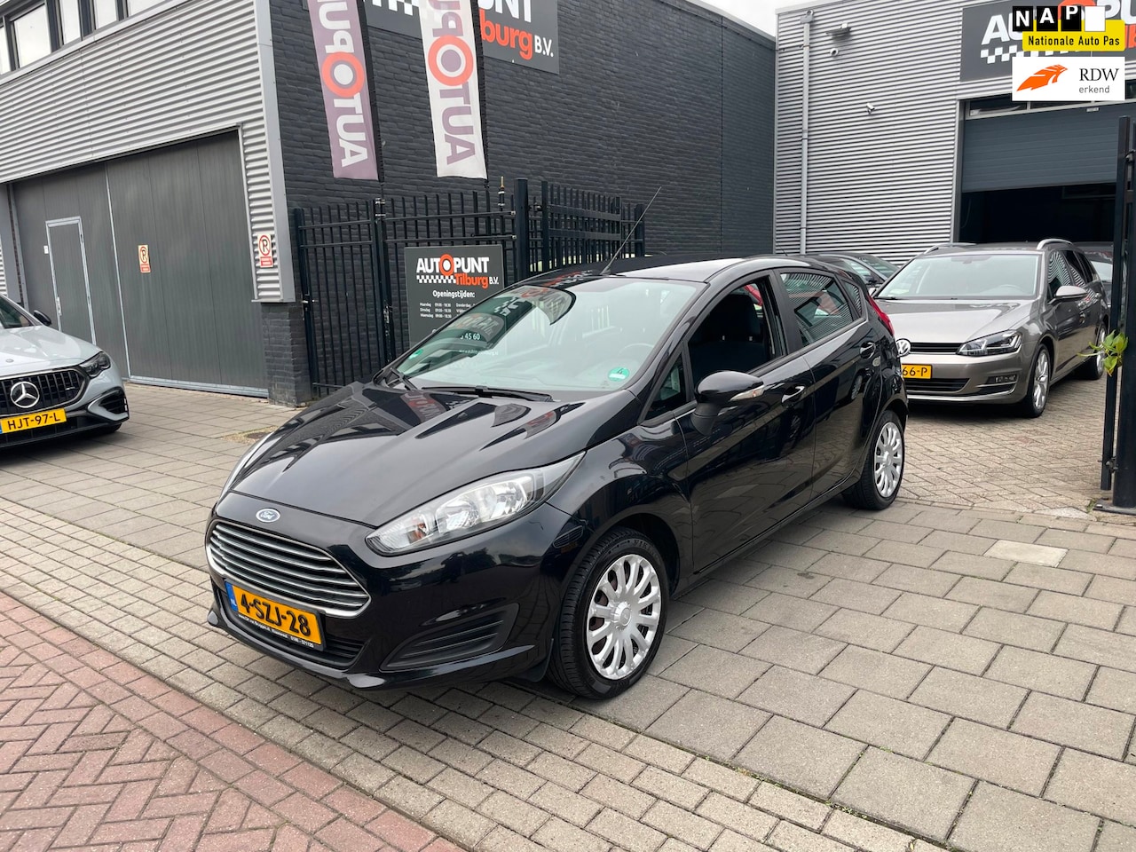 Ford Fiesta - 1.0 Style 2e Eigenaar! Airco NAP APK 1 Jaar - AutoWereld.nl