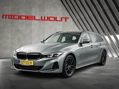 BMW 3-serie Touring - 320e 204 PK Shadow-line Curved-Scherm El.Trekhaak/M-Sport-Stoelen