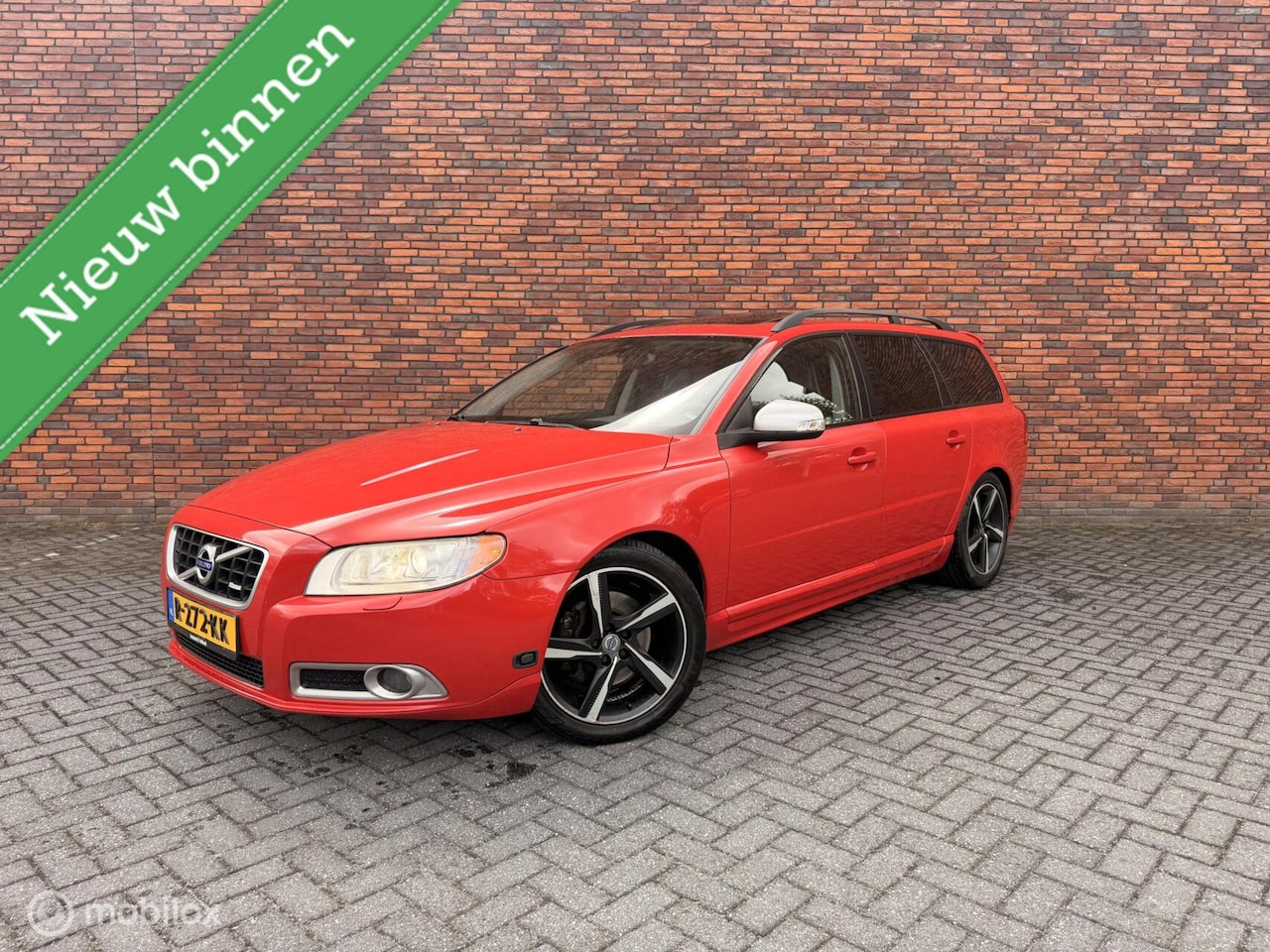 Volvo V70 - 2.5T 231PK Schroefset Airco - AutoWereld.nl