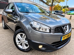 Nissan Qashqai - 2.0 Acenta AUTOMAAT NAVI 17'' LMV CV TREKHAAK