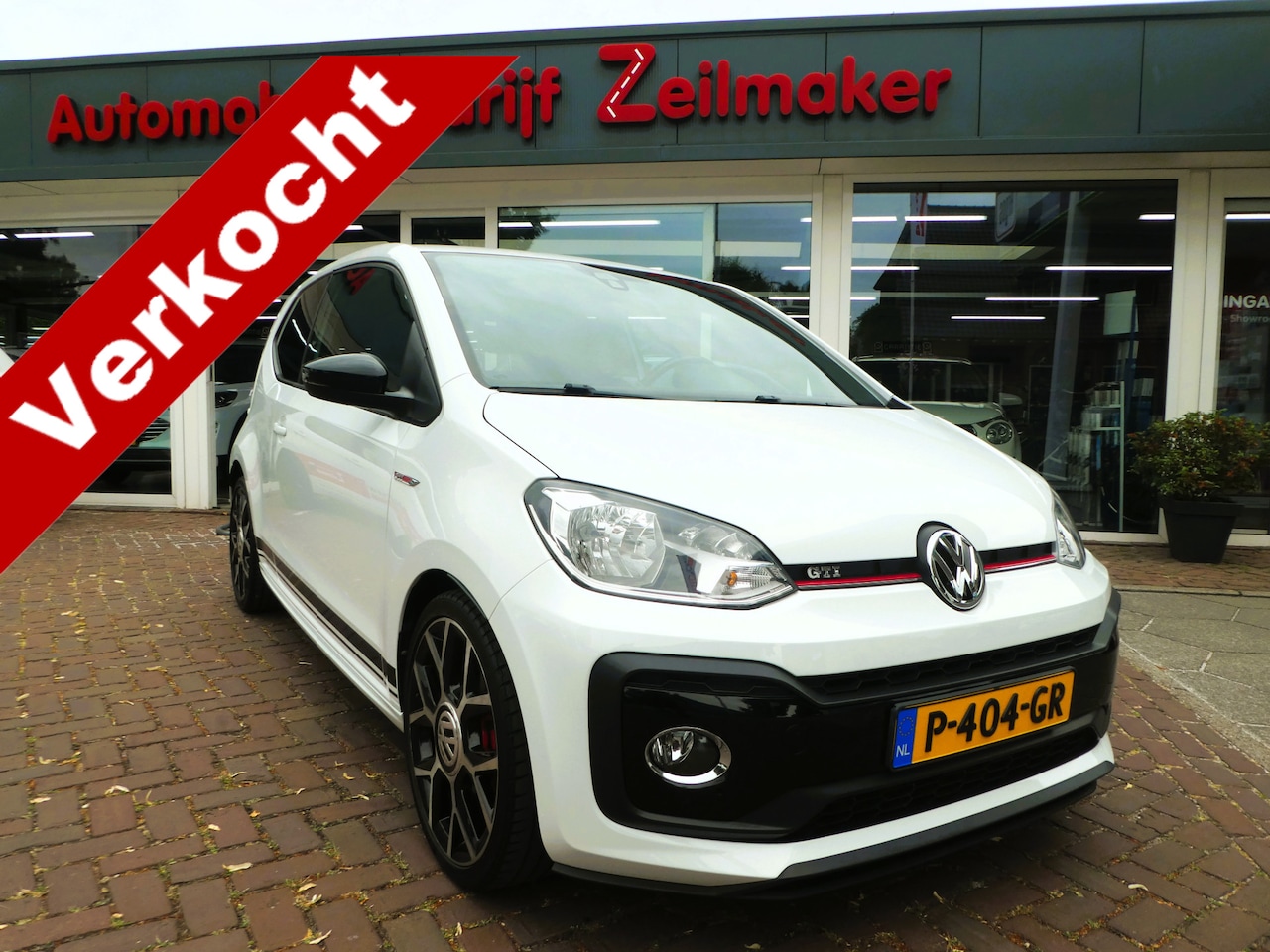 Volkswagen Up! - 1.0 TSI GTI 116PK Climatronic, Stoelverwarming, 17" Lichtmetaal - AutoWereld.nl