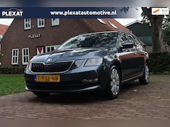 Skoda Octavia Combi - 1.0 TSI Greentech Active | Stoelverwarming | Climate Control | Multimedia | PDC | Lichtmet