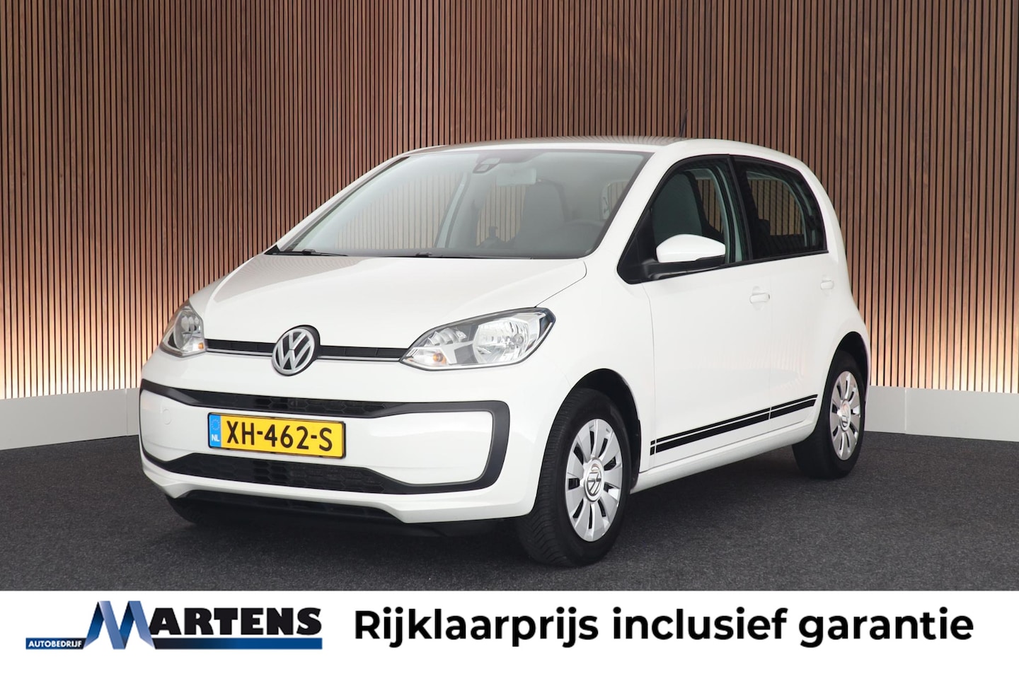 Volkswagen Up! - 1.0 60pk BMT move up! Airco DAB - AutoWereld.nl