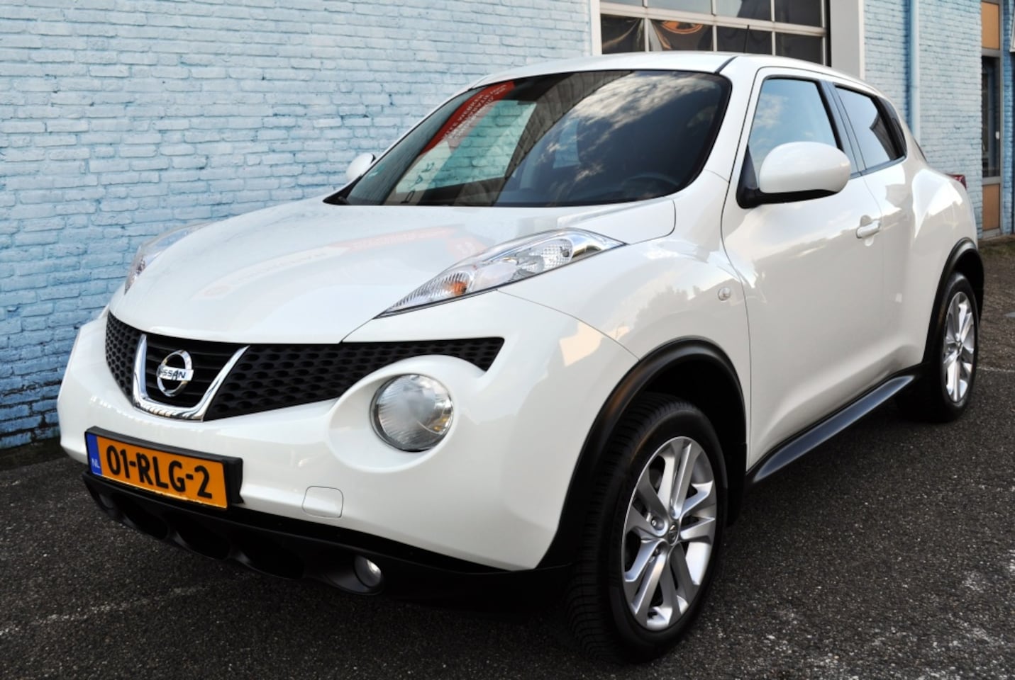 Nissan Juke - 1.6 DIG-T Tekna leer navi camera - AutoWereld.nl