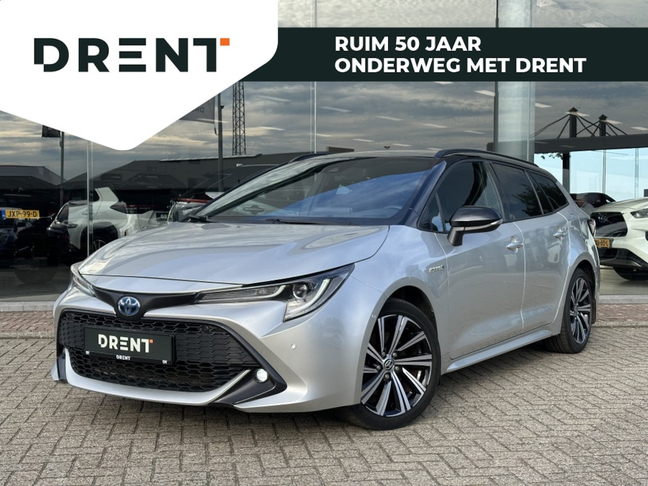 Toyota Corolla Touring Sports - 2.0 Hybrid Style | Trekhaak | HUD | Stuur- en stoelverwarming - AutoWereld.nl