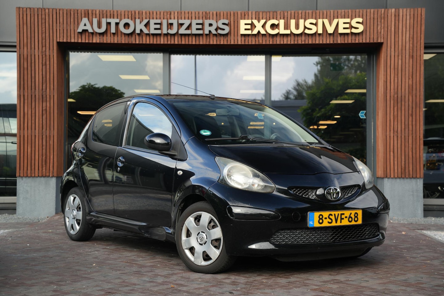 Toyota Aygo - 1.0-12V 5 Deurs Airco Stuur verstelbaar Radio/CD Bestuurdersairbag - AutoWereld.nl