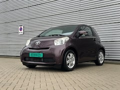 Toyota iQ - 1.0 VVTI COMFORT AIRCO/LM VELGEN APK 28-10-2027