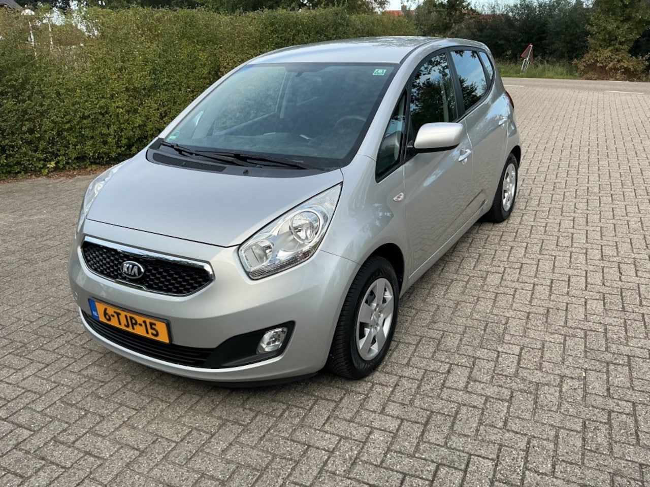 Kia Venga - 1.4 CVVT 20th Anniversary 1.4 CVVT 20TH ANNIVERSARY - AutoWereld.nl