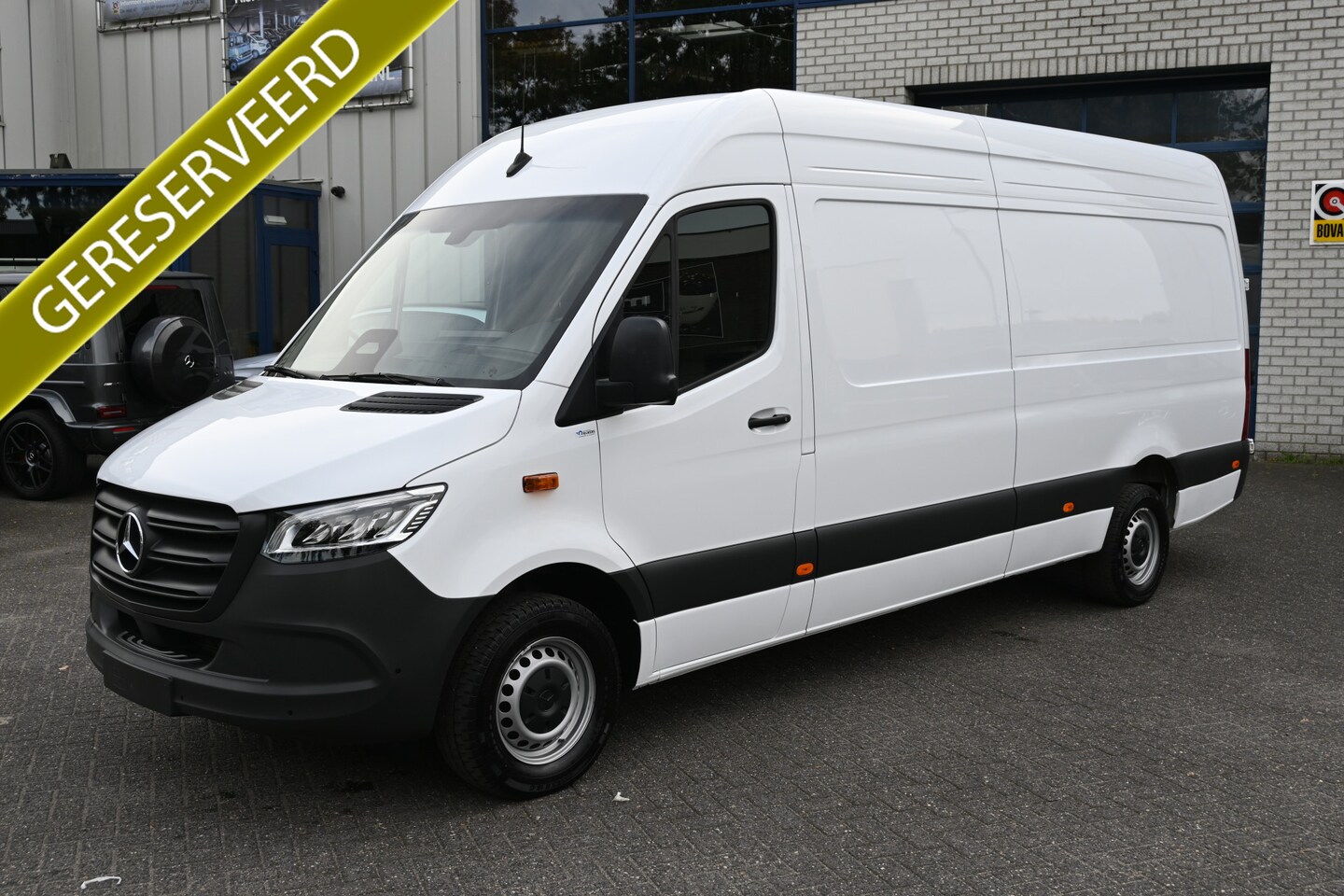 Mercedes-Benz Sprinter - 317 CDI L3H2 Pro LED, Navigatie met camera, 270 Graden deuren - AutoWereld.nl