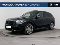 BMW X1 - xDrive23i M Sport Automaat / Panoramadak / Trekhaak / M Sportstoelen / Parking Assistant P