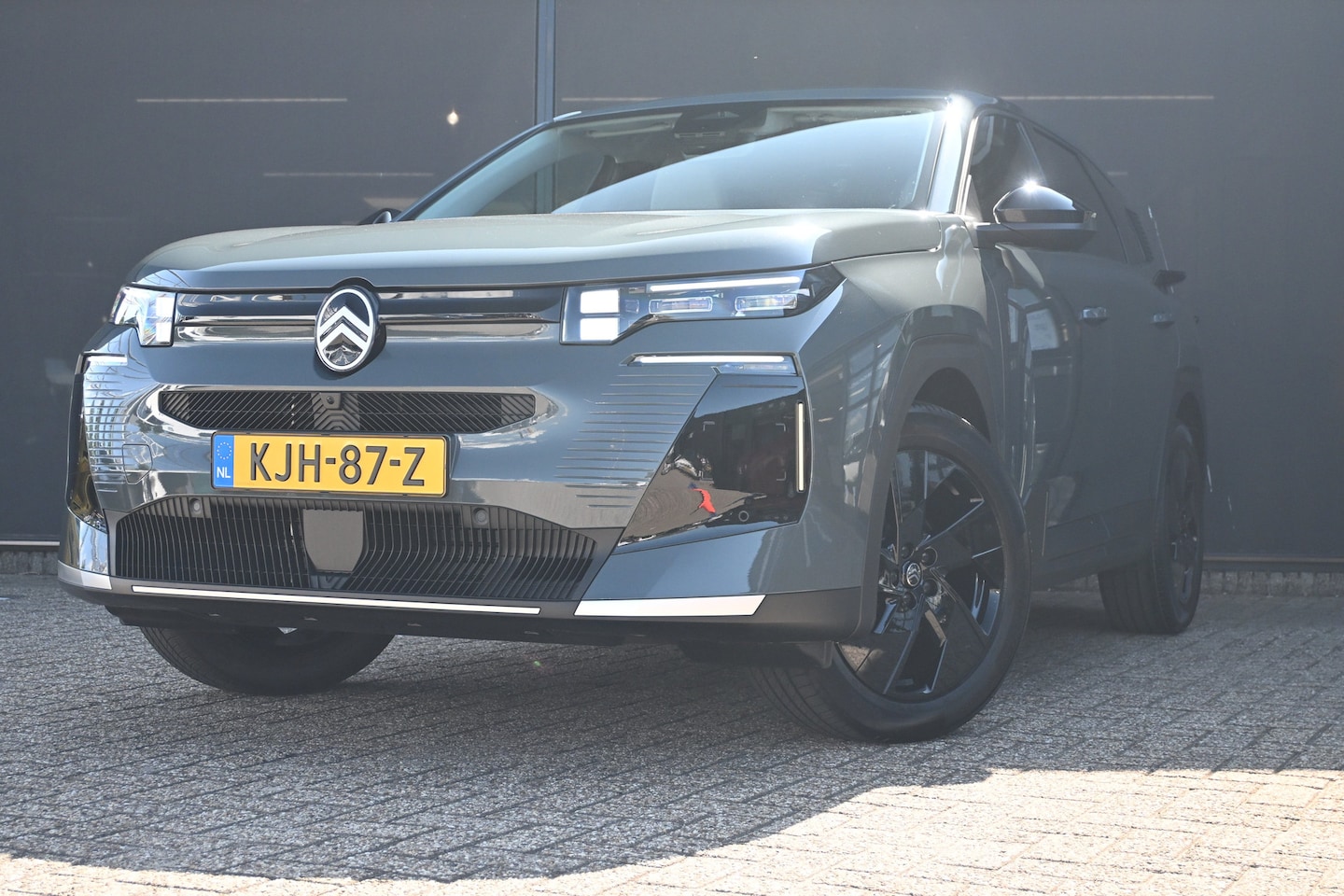 Citroën C5 Aircross - 1.2 Hybrid 145 Max DEMO-DEAL! Tot 8 Jaar Garantie! | Leder | Elektr. Stoelen | Stoel/Stuur - AutoWereld.nl