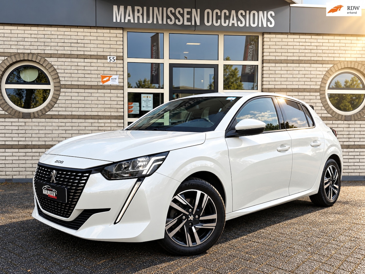 Peugeot 208 - 1.2 PureTech Allure |VirtDash|Cam|CarPlay| - AutoWereld.nl