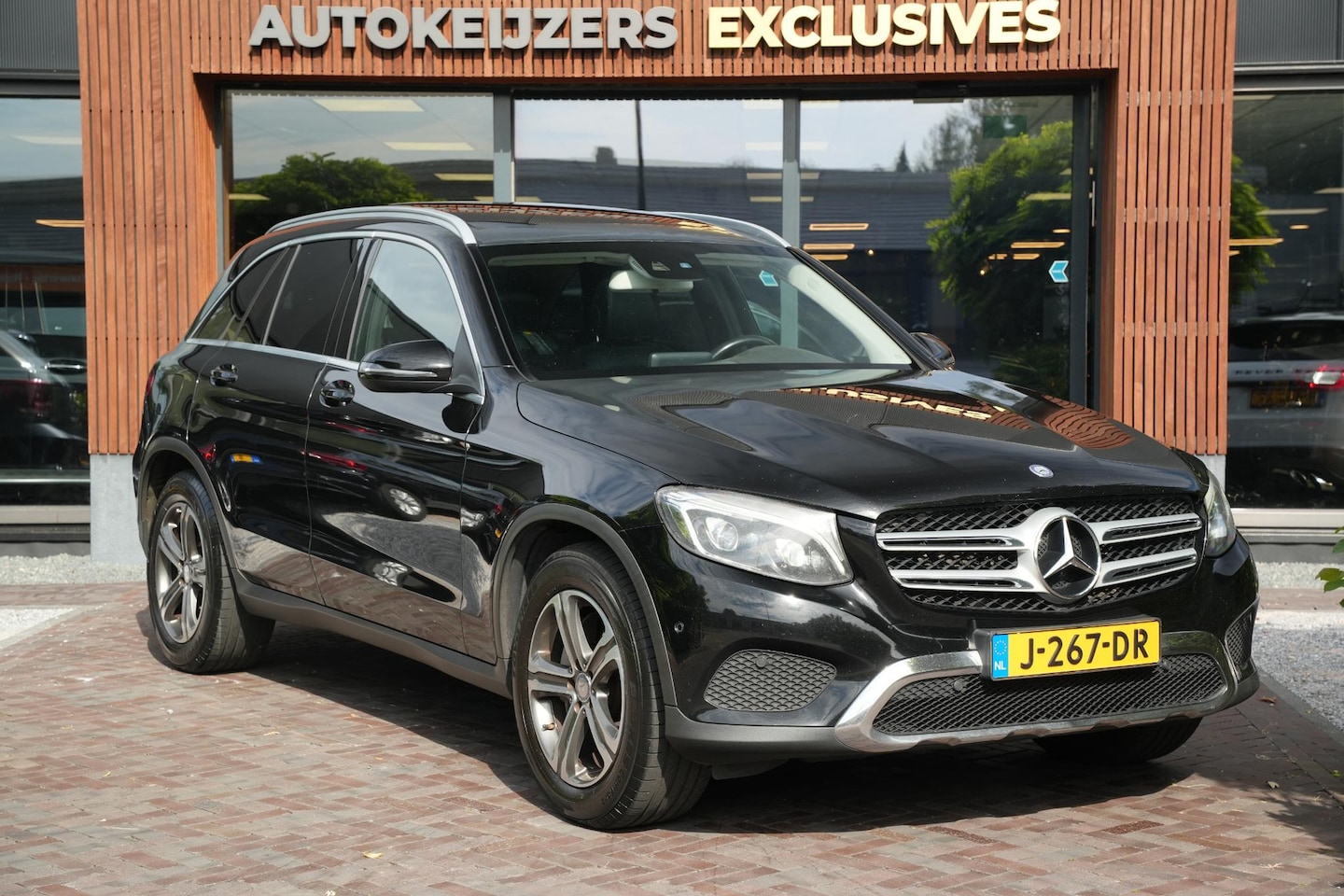 Mercedes-Benz GLC-klasse - 250 d 4MATIC Prestige Panoramadak Leer Stoelverwarming PDC 17''LM - AutoWereld.nl