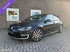 Volkswagen Golf - 1.4 TSI GTE| Automaat| Camera| Sensoren| NAP