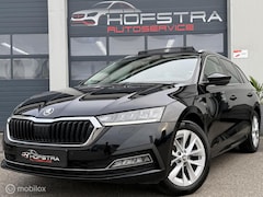 Skoda Octavia Combi - 1.0 TSI Business Edition Plus Pano Trekhk
