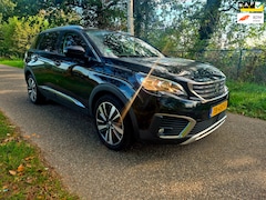 Peugeot 5008 - 1.2 PureTech Allure 7 prs camera