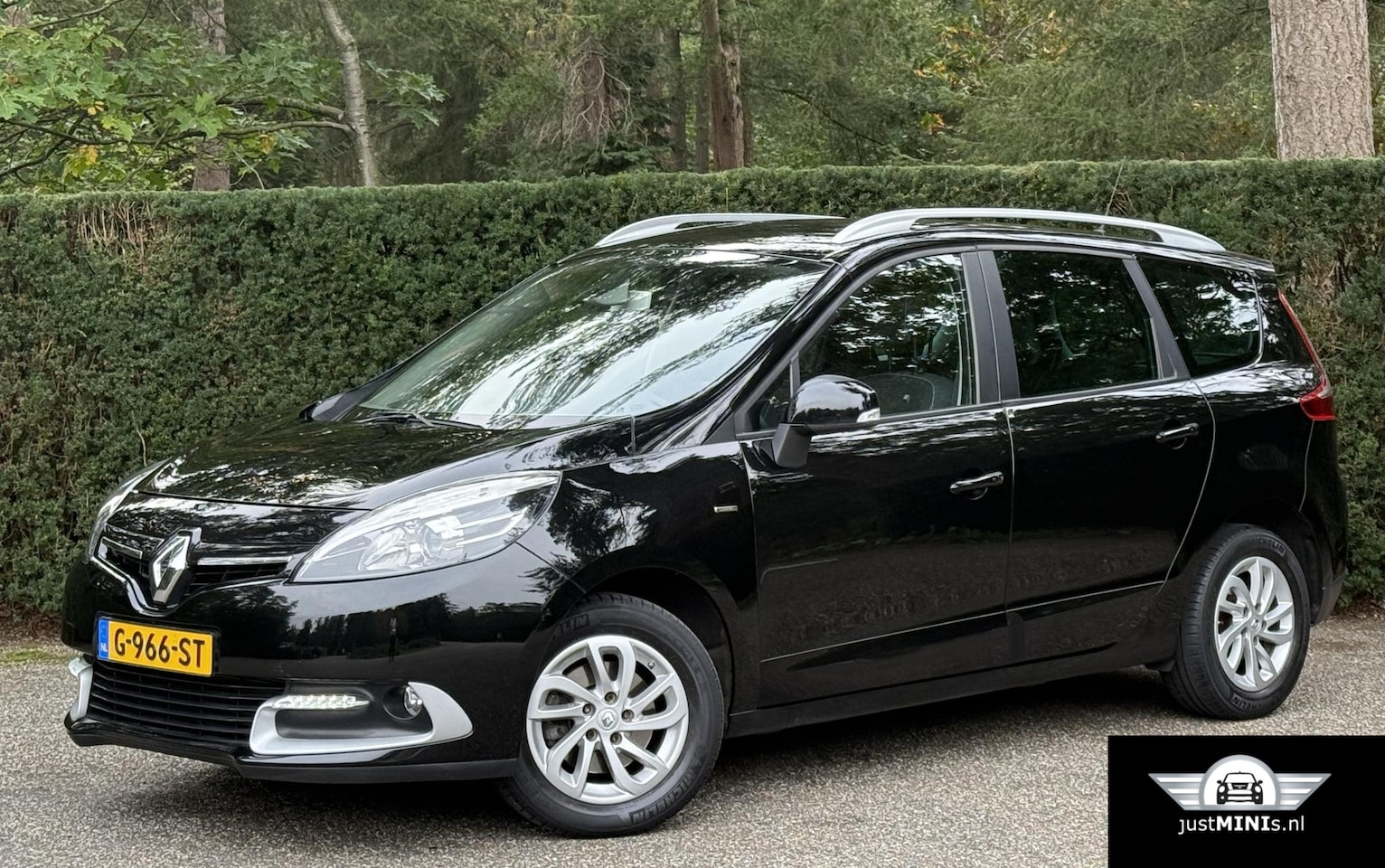 Renault Grand Scénic - 1.2 Tce Limited 131 pk Navi Cruisectr stoelverwarm bluetooth - AutoWereld.nl